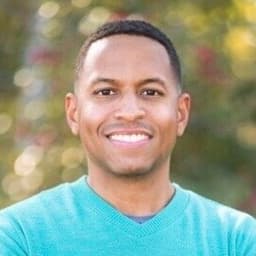 Dr. Aaron Smith